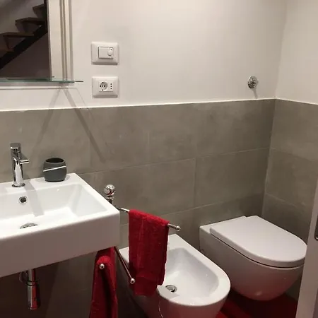 Stanza Privata Con Bagno E Salottino 民宿 *