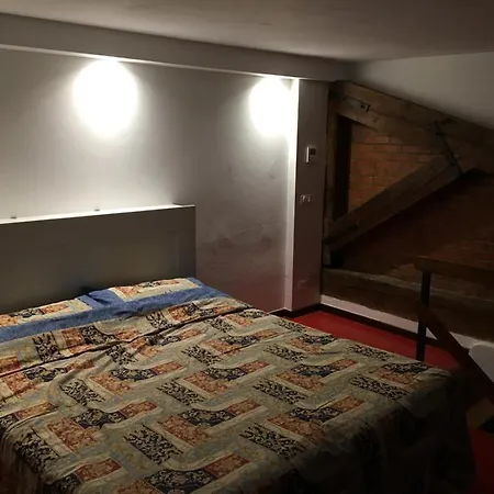 民宿 Stanza Privata Con Bagno E Salottino